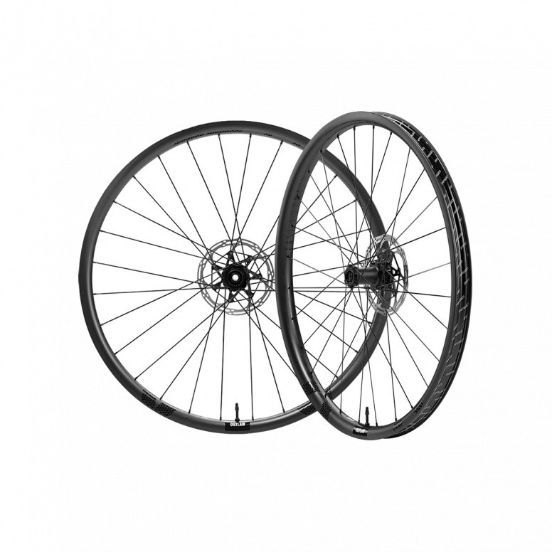 Outlaw FFC Boost 15/12mm Carbon Tubeless Ready Road Wheelset image 0