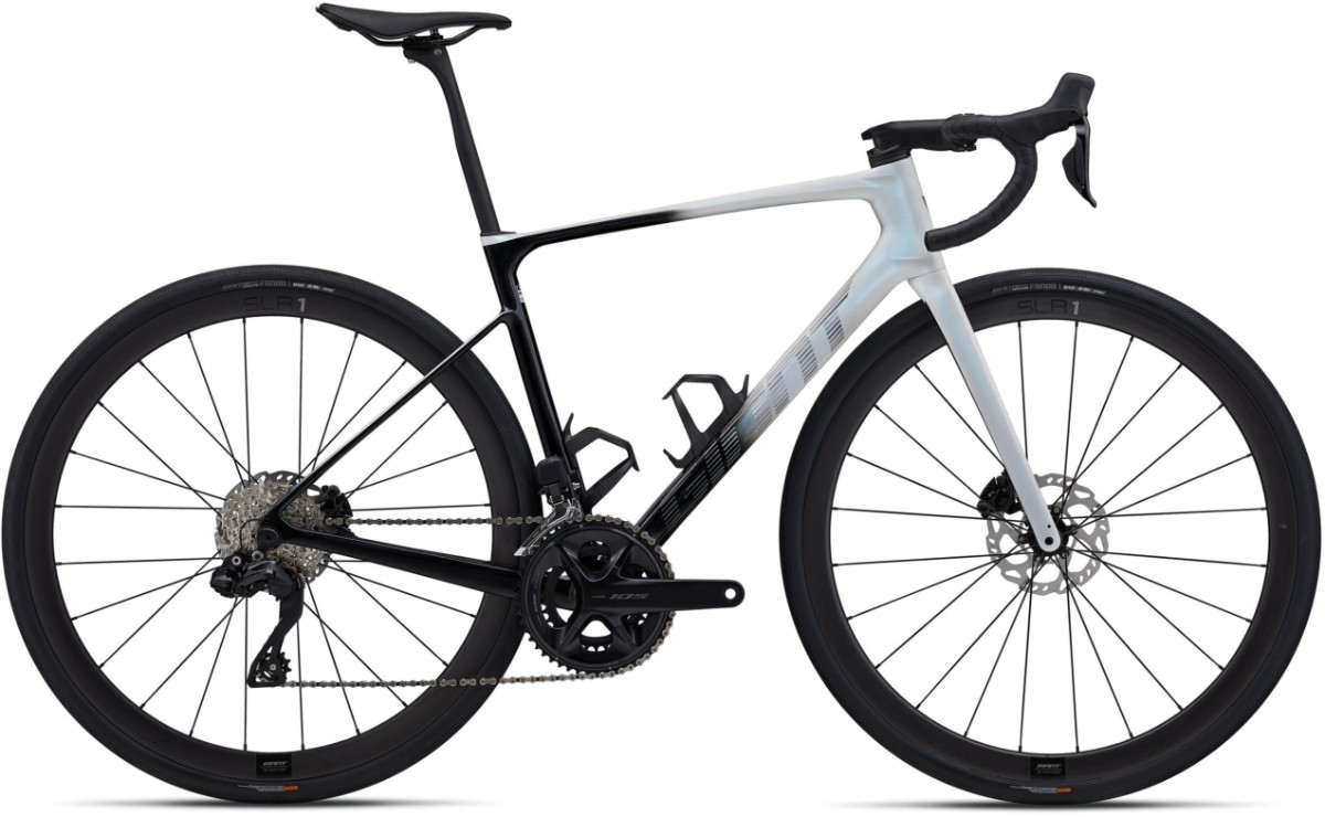 Giant Defy Advanced Pro 1 2024 - Road Bike product image