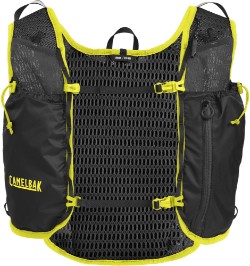 Trail Run 7L Hydration Vest  with 2 x 500ml Quick Stow Flasks image 3