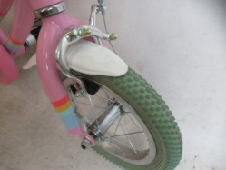 Pop 12w Pink - Nearly New 2023 - Kids Bike image 3