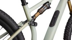 Epic 8 Evo Pro Mountain Bike 2024 - XC Full Suspension MTB image 5