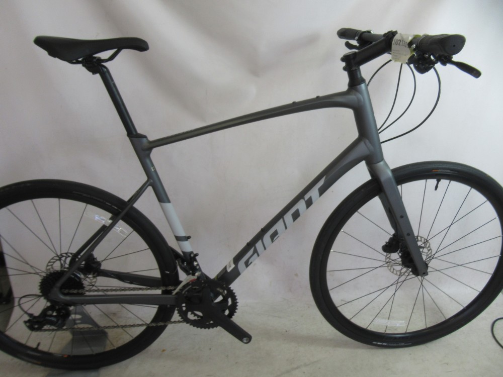 FastRoad 2 - Nearly New - XL 2024 - Road Bike image 2