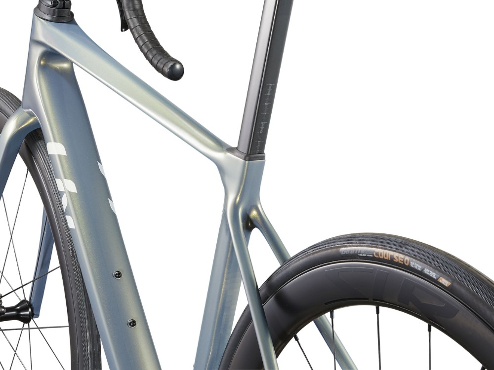 Langma Advanced Pro 1 AXS 2025 - Road Bike image 2