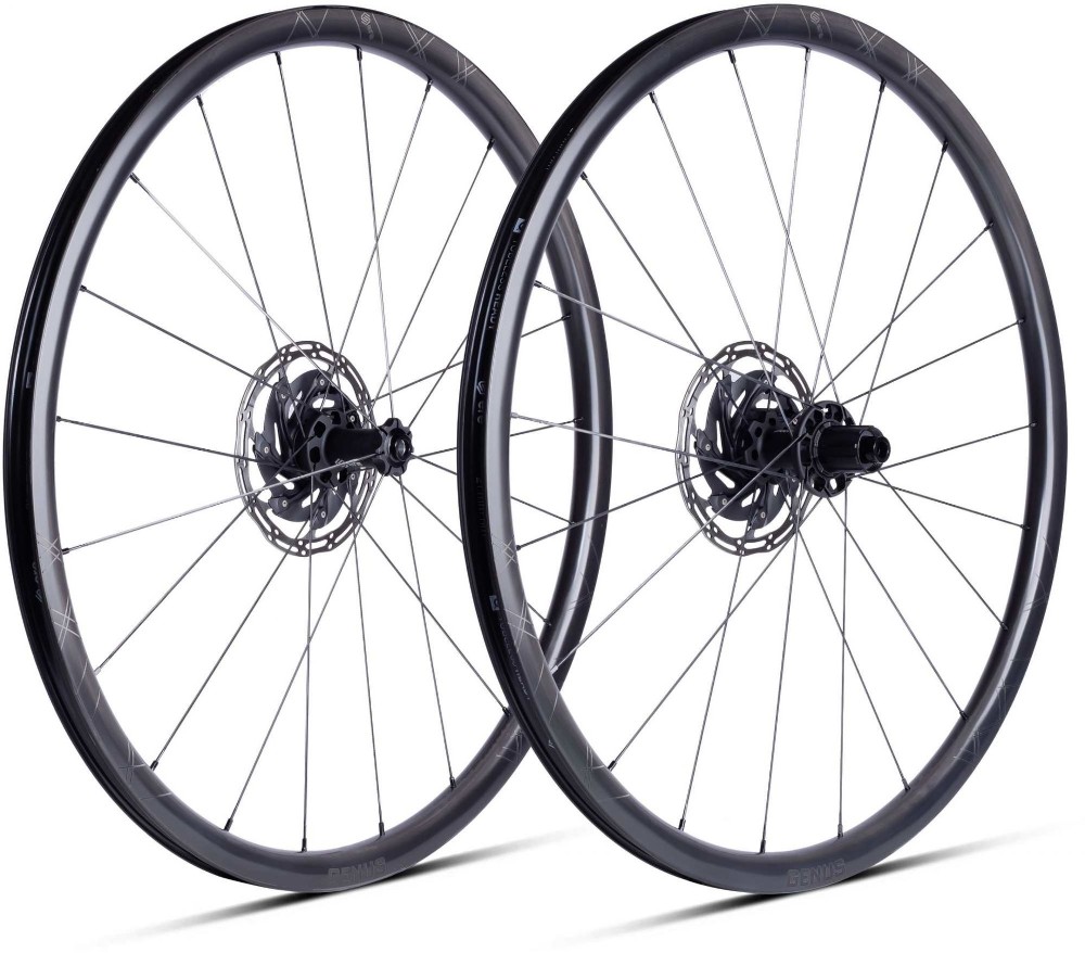 Genus II SL30 Carbon Disc Wheelset image 0