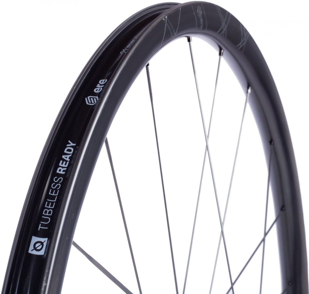 Genus II SL30 Carbon Disc Wheelset image 1