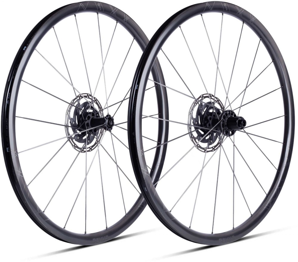 Genus II SL30-R Carbon Disc Wheelset image 0