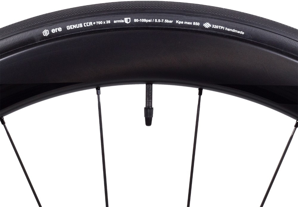 Genus CCR Clincher Pro 320TPI Tyre image 1