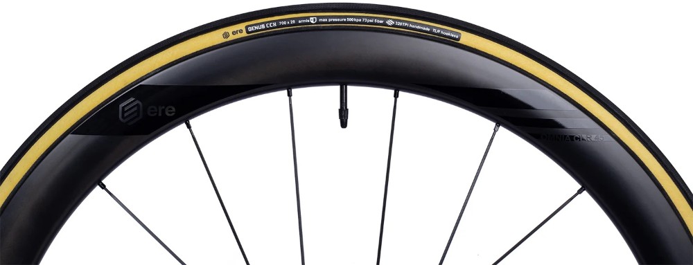 Genus CCX Clincher Pro 320TPI Tyre image 1