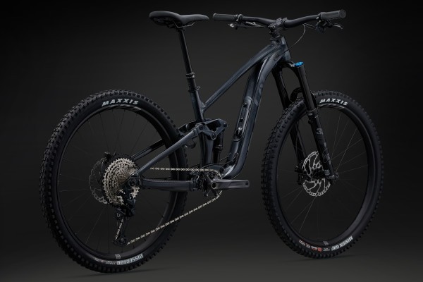 Intrigue X 1 Mountain Bike 2025 - image 2