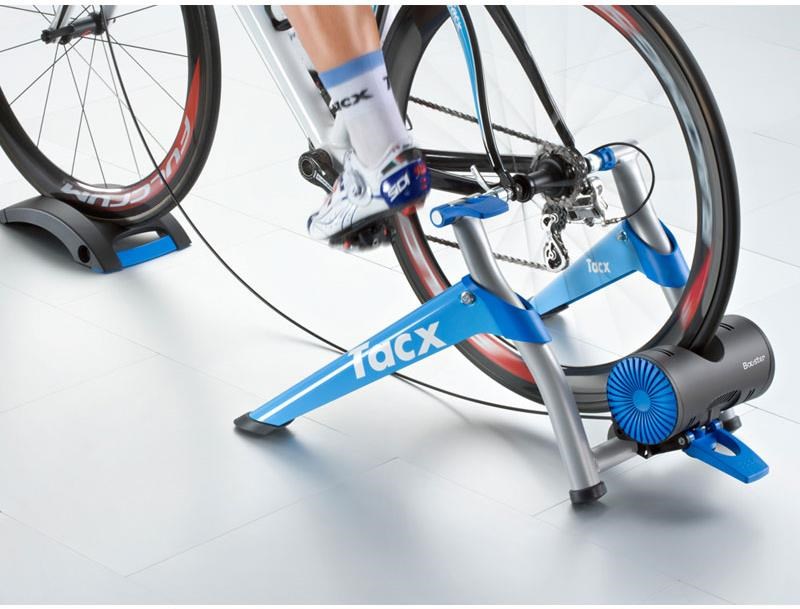 Tacx Booster Ultra High Power Folding Magnetic Trainer T2500 product image
