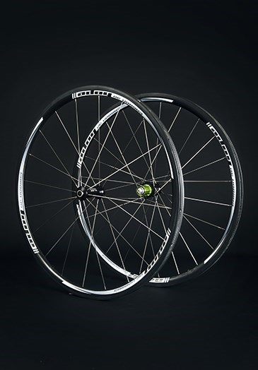 Hope Mono RS Carbon Tubular 3.0 Rear Wheel product image