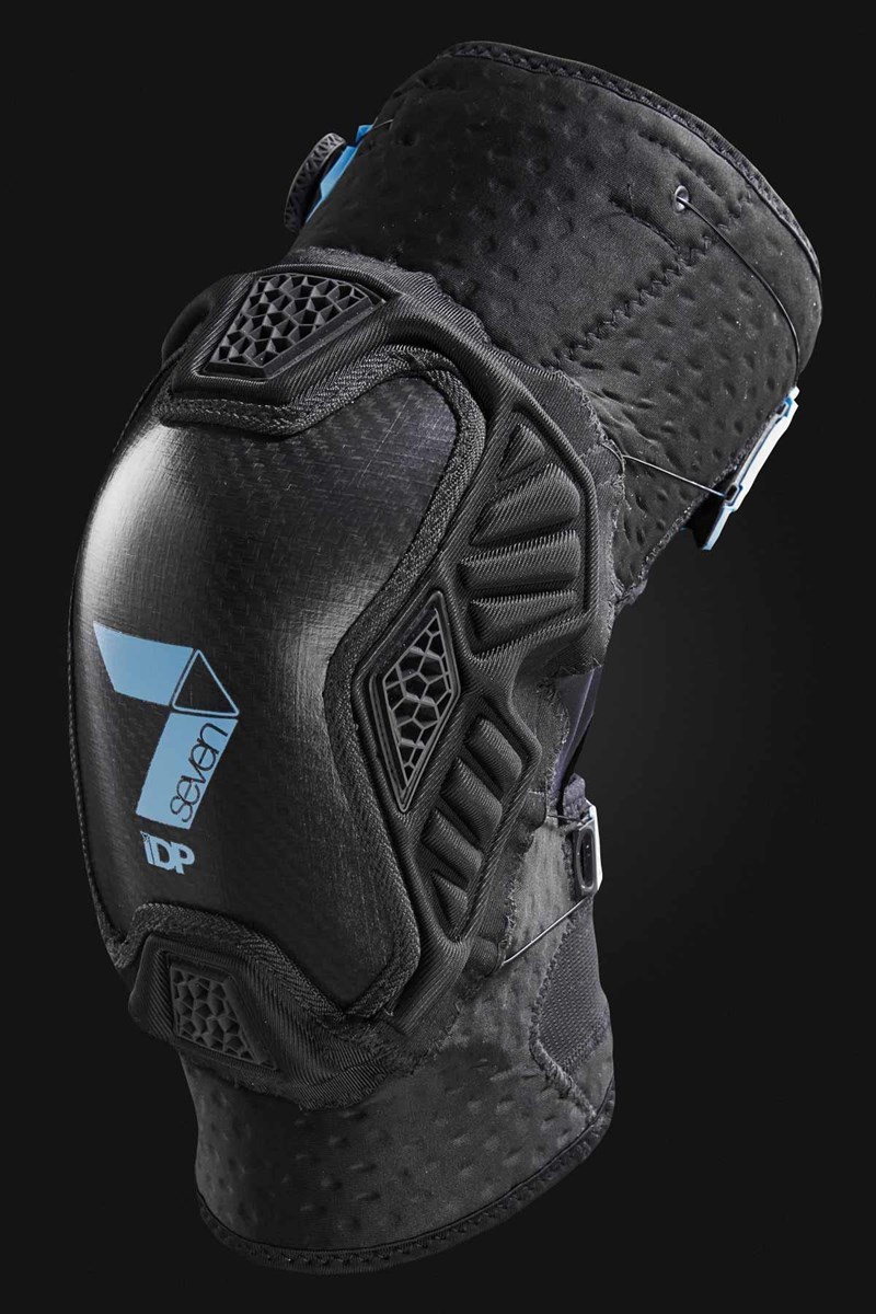 7Protection Tactic Knee Guards product image