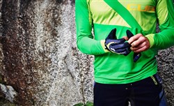 Cube Natural Fit Touch Long Finger Cycling Gloves