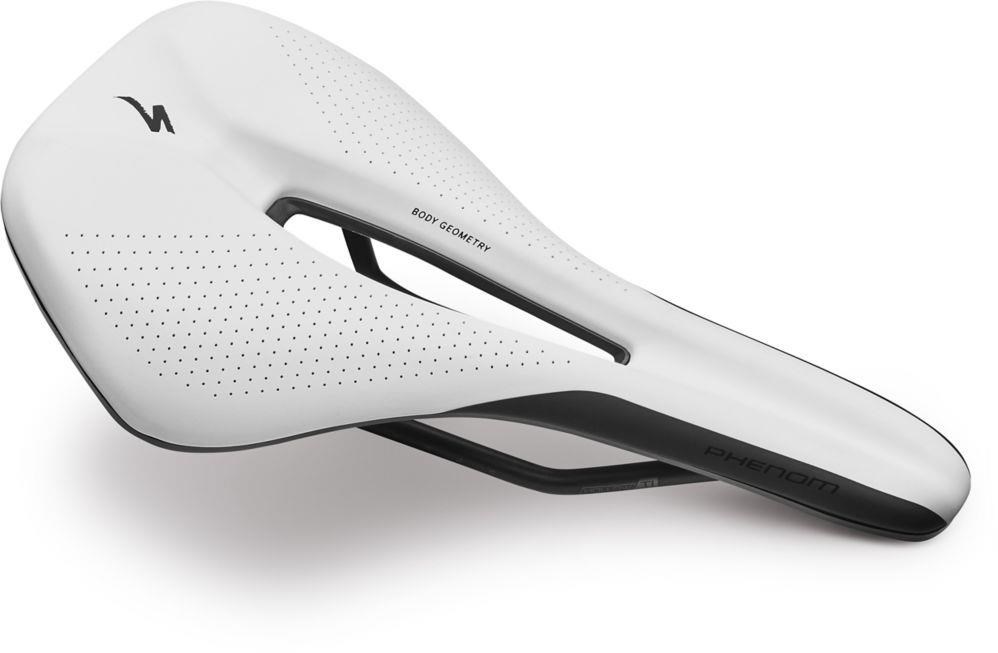 specialized body geometry phenom saddle